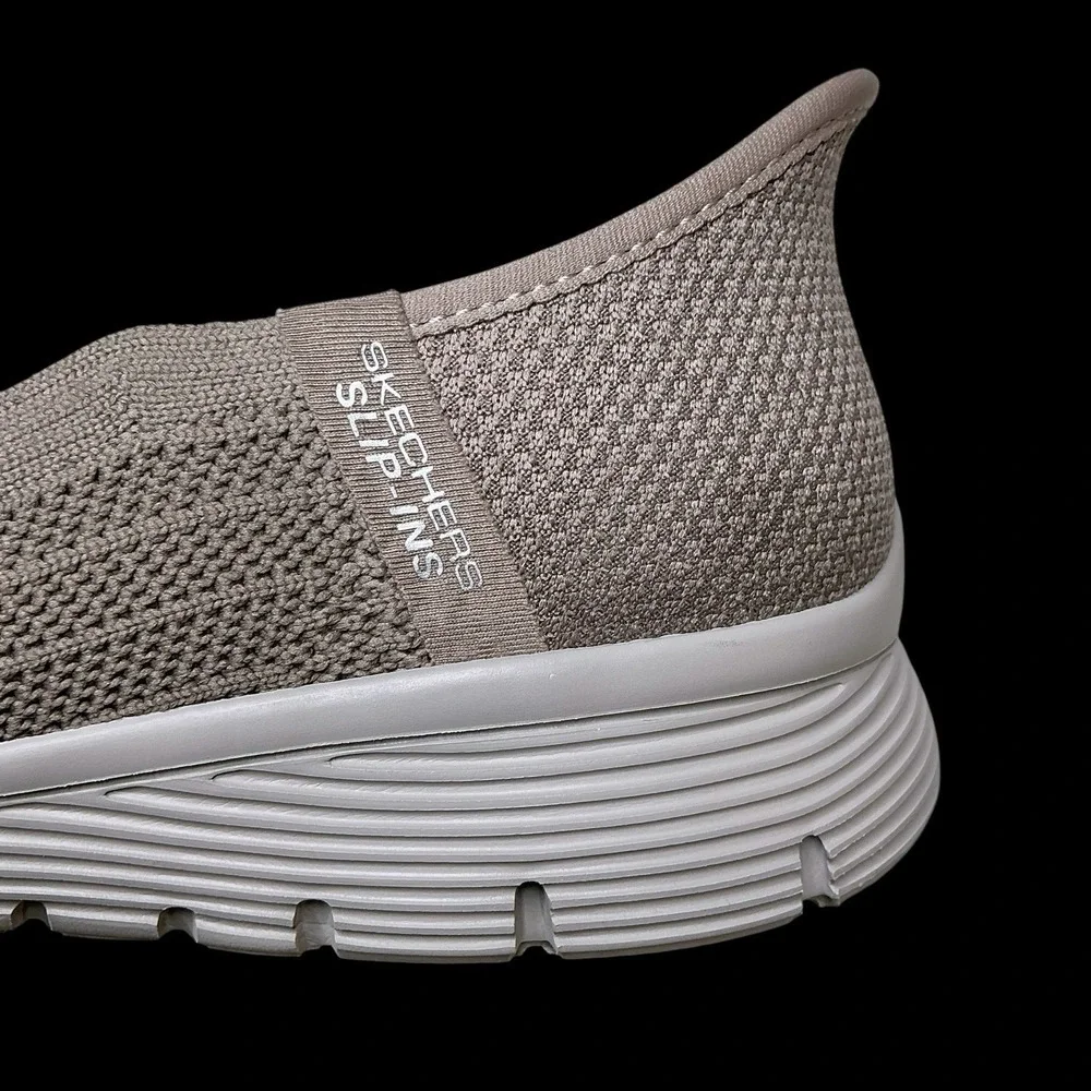 Skechers Sneakers Women 8.5 Taupe Seager Believe It Slip On Shoes Comfort